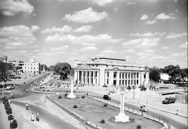 Bangalore Town Hall – Yesteryear